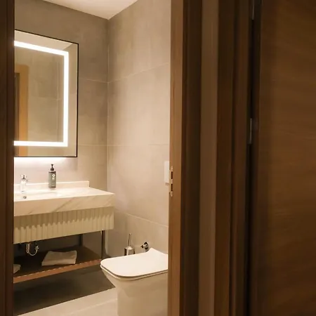 Ramada Encore By Wyndham Karatay Hotel *