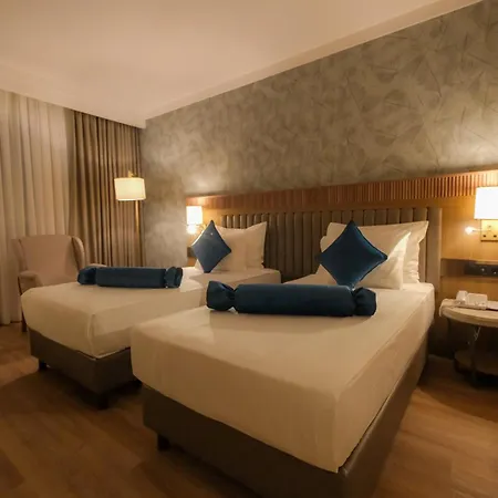 Ramada Encore By Wyndham Karatay *