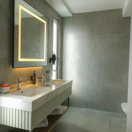 Hotel Ramada Encore By Wyndham Karatay *